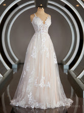 Wedding Dress Lace Sleeves, A-Line/Princess V-neck Sweep Train Lace Wedding Dresses with Appliques Lace