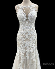 Scoop Neck Mermaid Wedding Dresses Lace Court Train