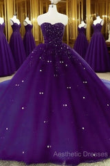 Sweetheart Crystals Evening Prom Dresses Ball Gown Beaded Purple Quinceanera Dresses