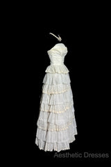 Vintage Ball Gown Strapless White Lace Evening Prom Gown Fairy Evening Prom Dresses