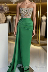 Strapless Emerald Green Mermaid Long Dresses With Beads