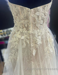 A-Line Sweetheart Neckline Tulle Wedding Dresses With Appliques