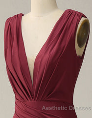 Burgundy Mermaid V-Neck Long Glitter Evening Prom Dresses With Pleating