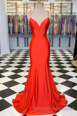 Simply Mermaid Black Straps Long Formal Dresses
