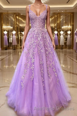 A-Line/Princess V-neck Sweep Train Tulle Evening Prom Dresses With Appliques Lace
