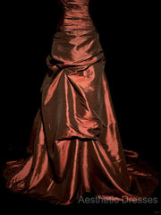 Aesthetic Ball Gown Strapless Burgundy Taffeta Evening Prom Dresses Ruffle Long Party Dresses