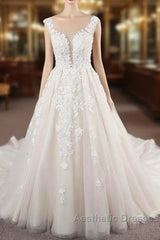 Beautiful Long A-line Tulle Lace Appliques Backless Wedding Dresses
