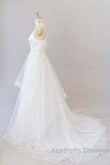 Beautiful White Long A-line V-neck Tulle Backless Wedding Dresses