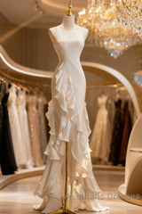 Beige White Sheath Halter Backless Wedding Dresses