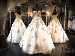 Classic Sweetheart Gold Lace Wedding Dresses Sparkly Ball Gown Bridal Dresses