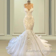 Elegant Ivory Spaghetti straps Sleeveless Mermaid Wedding Dresses