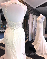 Exquisite Jewel Sleeveless Wedding Dresses Sheath Tulle Lace Open Back Bridal Gown
