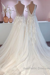 Glamorous Long A-Line Open Back Tulle Appliques Lace Wedding Dresses