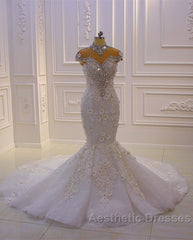 Gorgeous Long Mermaid High Neck Appliques Lace Crystal Tulle Wedding Dresses