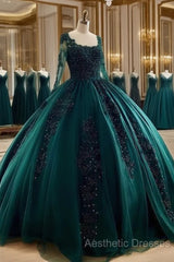Lace Beaded Green Ball Gown Quinceanera Dresses Long Sleeves Graduation Dresses