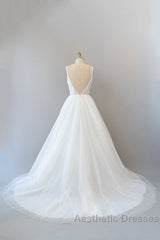 Long A-line Open Back Sequins Tulle Backless Wedding Dresses