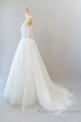 Long A-line Open Back Sequins Tulle Backless Wedding Dresses