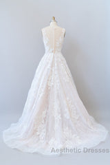 Long A-line Sweetheart Appliques Lace Tulle Wedding Dresses