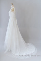 Long A-line V-neck Lace Tulle Backless Wedding Dresses