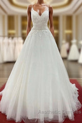 Long A-line V-neck Spaghetti Straps Backless Wedding Dresses with Lace