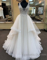 Long A-line V-neck Tulle Lace Wedding Dresses