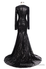 Long Mermaid V-Neck Black Sequins Evening Prom Dresses with Sleeves