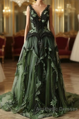 Mermaid V-Neck Tulle Applique Long Evening Prom Dresses Vintage Lace Formal Evening Dresses