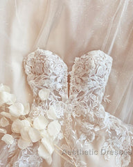 Modest Long A-line Spaghetti Straps Tulle Wedding Dresses with Appliques Lace