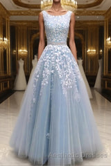 Modest Evening Prom Dresses Tulle Cap Sleeves Lace Embroidery