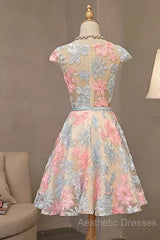 Round Neck Colorful Short Cap Sleeves Lace Evening Prom Dresses, Short Colorful Lace Graduation Homecoming Dresses