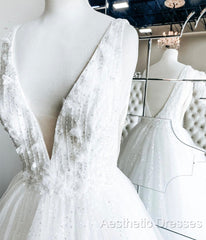 White V Neck Tulle Lace Long Evening Prom Gown Wedding Dresses